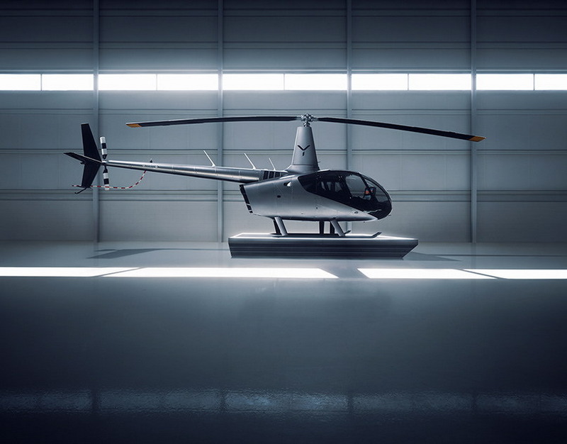 Весь в Prada: стало известно, сколько стоит образ стилиста Александра Рогова в Париже